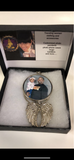 photo pendant for rearview mirror